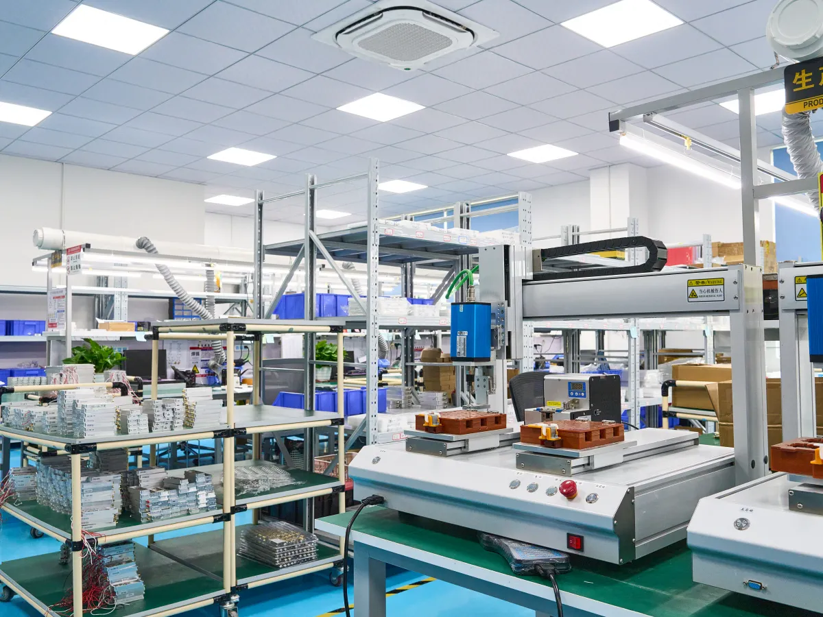 Assembly equipment